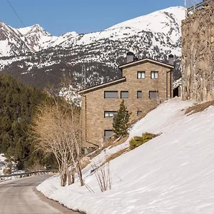 https://pierre-vacances-andorra-sunari-peretol.andorra-la-vella-hotels.net